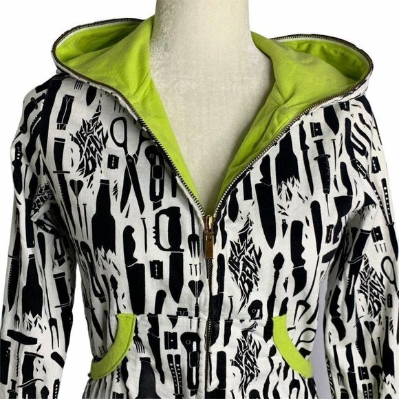 Hellz Bellz Dangerous Hoodie Sweatshirt White - Picture 2 of 9